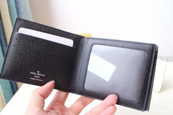 LOUIS VUITTON AMERIGO WALLET 0823